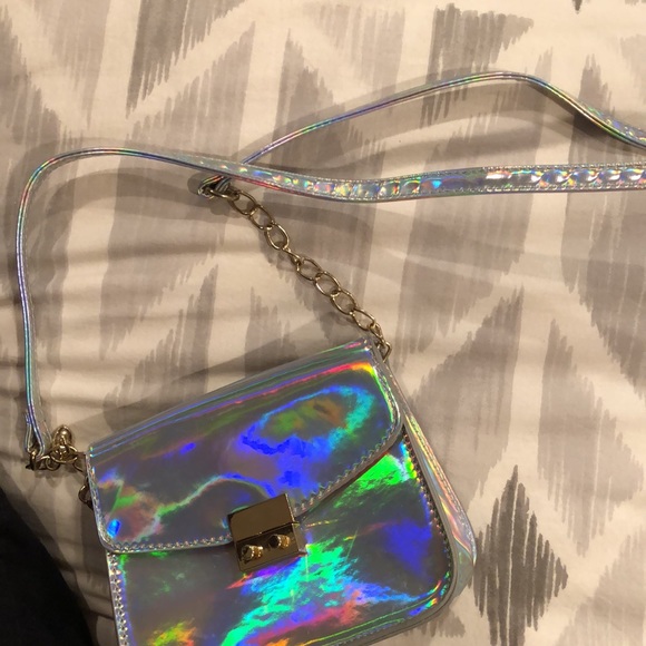 EUC Girls silver metallic pocketbook - Picture 2 of 2